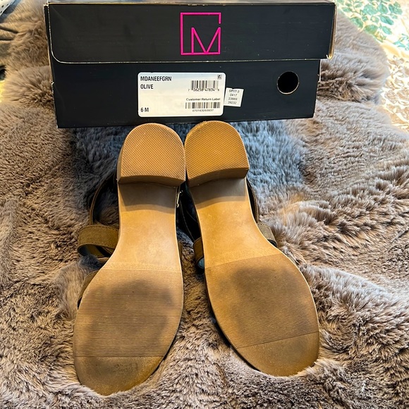 Material Girl Danee Sandals - Olive Green - Picture 4 of 5